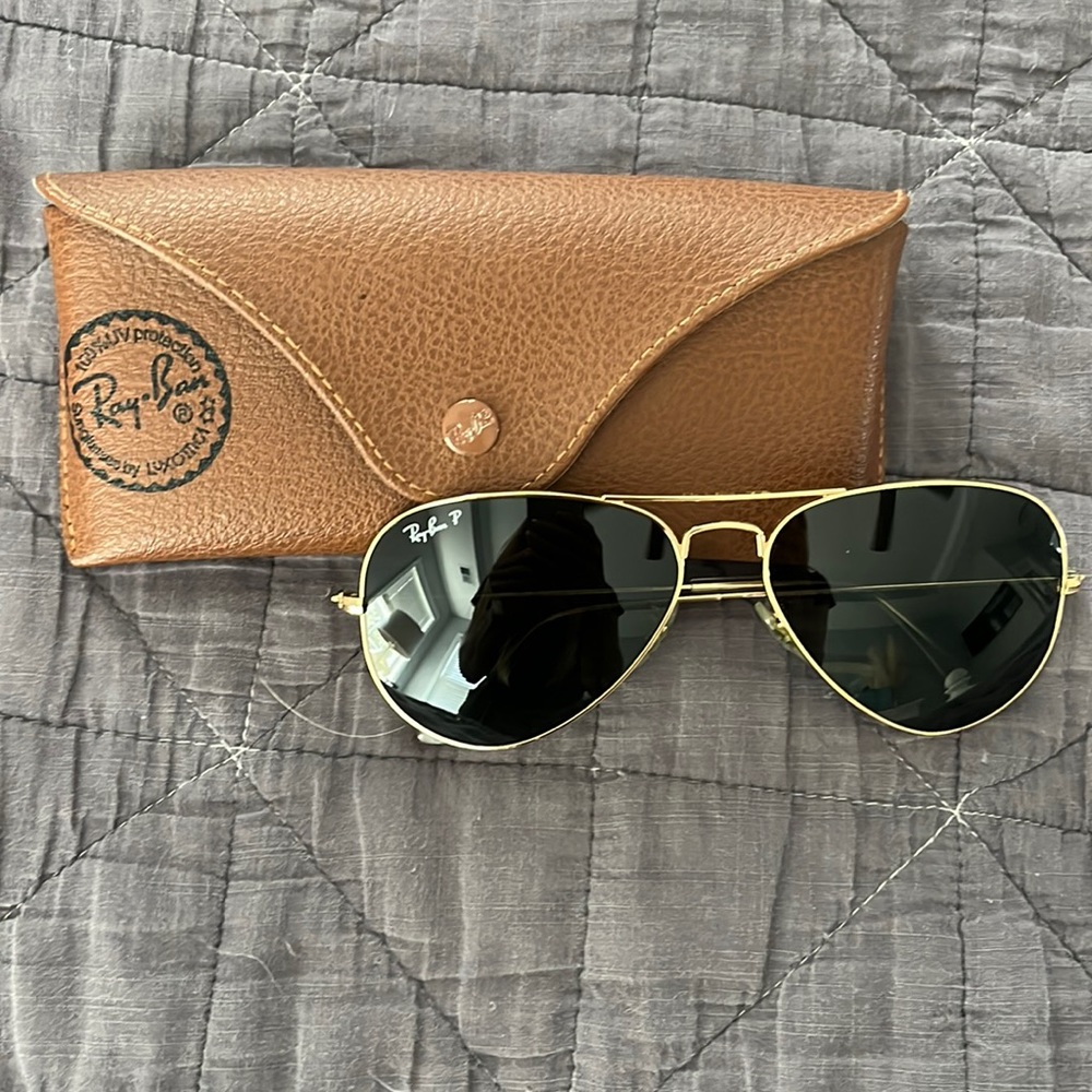Women’s Ray-Ban Polarized Aviator Sunglassses